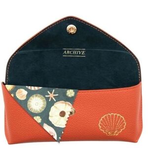 ❤️BUY 2 GET 1 FREE Archive Oceans Shell Glasses Case, Retail Price$27.99US